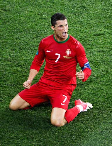 莫雷托：热刺和纽卡考察小斯坦科维奇，国米对球员保持着关注