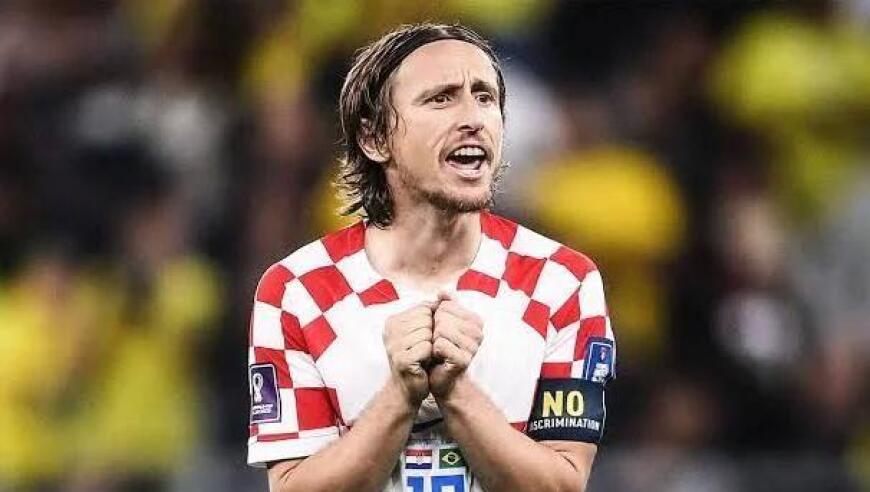 日职联半场：相马勇纪造险，柏太阳神0-0町田泽维亚