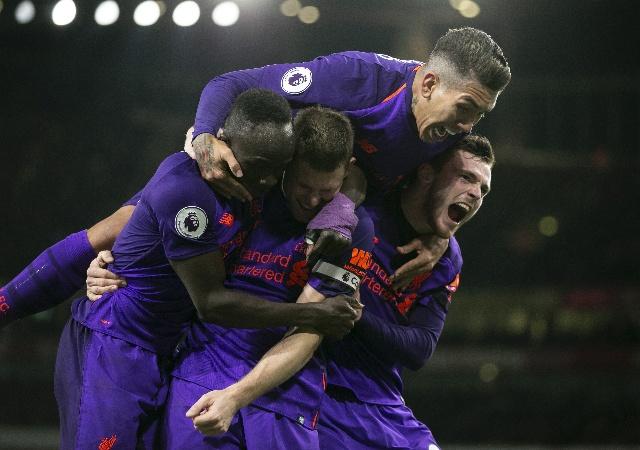 ATP年终总决赛：阿尔卡拉斯2-1逆转，基本锁定出线权，辛纳急了！