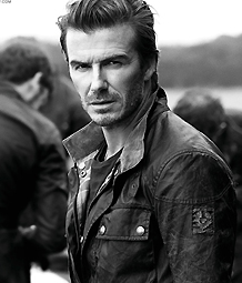 记者：埃斯特旺已抵达伦敦，将于周一加入切尔西的训练